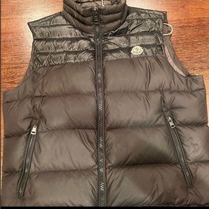 Men’s Moncler Vest Black Matte and Part Shiny, Size 5, Great Condition Buy Now!